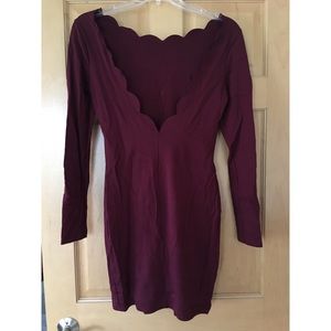 Scalloped Backless Maroon Dress